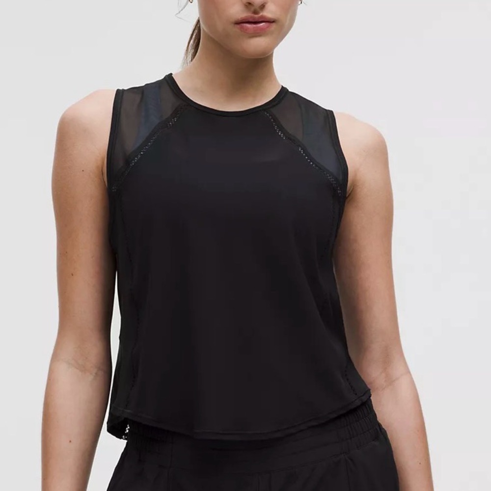 Lululemon Women's Black Sleeveless Top